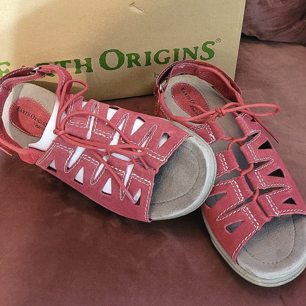 Earth Orgins red casual sandals